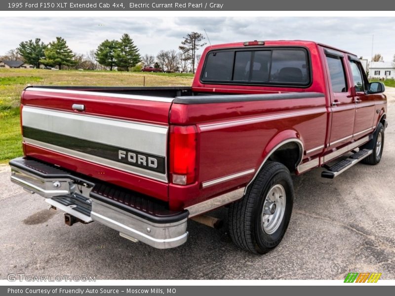 Electric Currant Red Pearl / Gray 1995 Ford F150 XLT Extended Cab 4x4