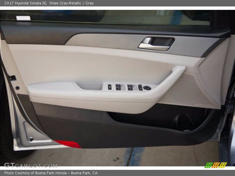 Shale Gray Metallic / Gray 2017 Hyundai Sonata SE
