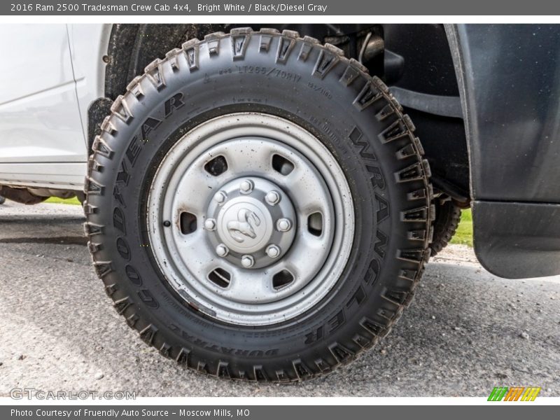  2016 2500 Tradesman Crew Cab 4x4 Wheel