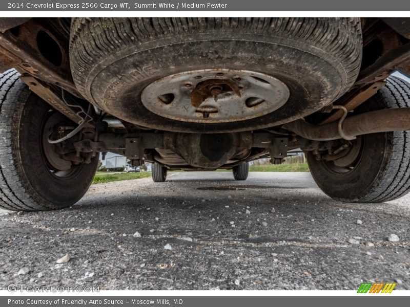 Summit White / Medium Pewter 2014 Chevrolet Express 2500 Cargo WT