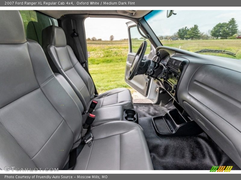 Oxford White / Medium Dark Flint 2007 Ford Ranger XL Regular Cab 4x4