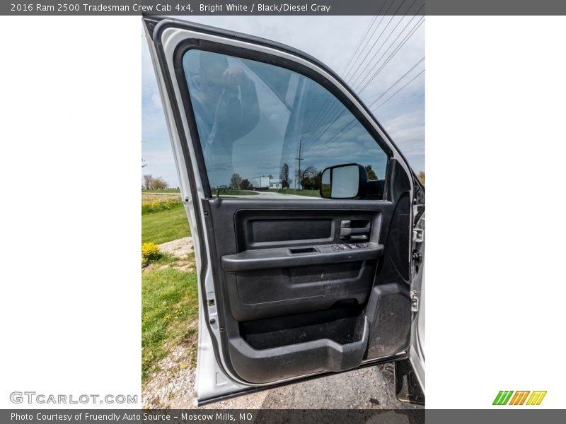 Bright White / Black/Diesel Gray 2016 Ram 2500 Tradesman Crew Cab 4x4