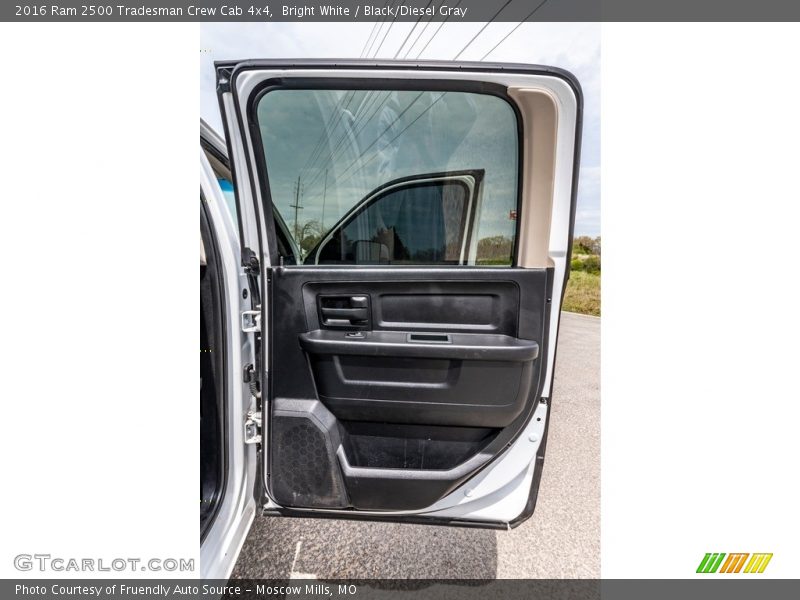 Bright White / Black/Diesel Gray 2016 Ram 2500 Tradesman Crew Cab 4x4