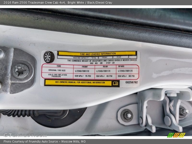 Bright White / Black/Diesel Gray 2016 Ram 2500 Tradesman Crew Cab 4x4