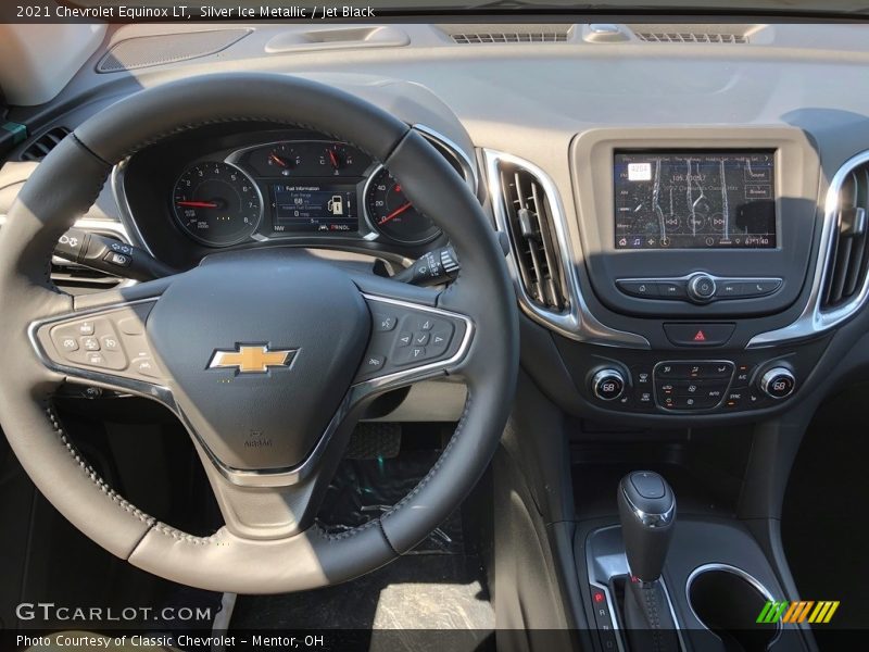 Silver Ice Metallic / Jet Black 2021 Chevrolet Equinox LT