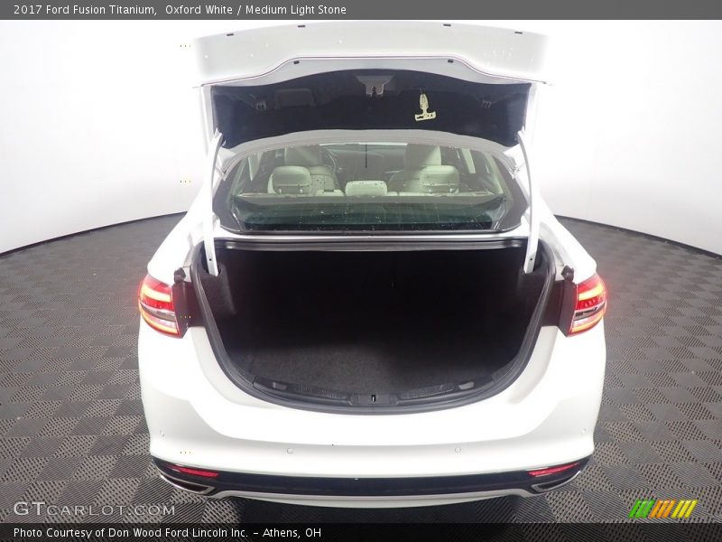 Oxford White / Medium Light Stone 2017 Ford Fusion Titanium