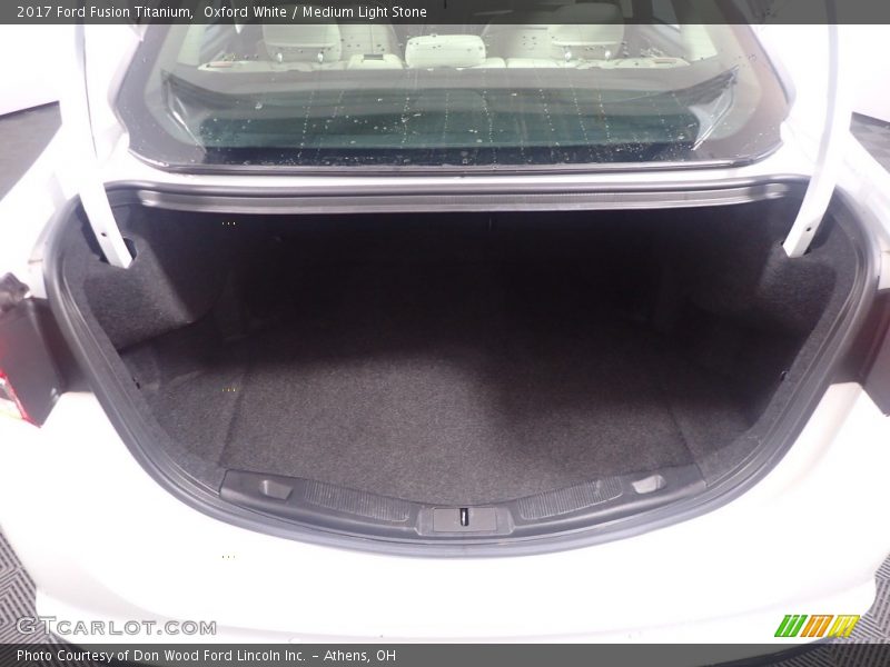 Oxford White / Medium Light Stone 2017 Ford Fusion Titanium