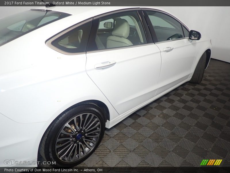 Oxford White / Medium Light Stone 2017 Ford Fusion Titanium