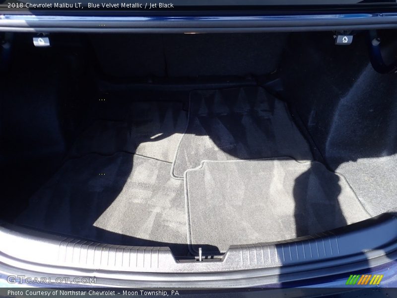 Blue Velvet Metallic / Jet Black 2018 Chevrolet Malibu LT