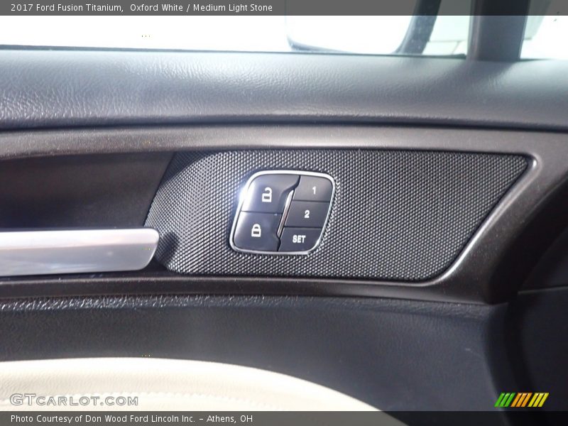 Oxford White / Medium Light Stone 2017 Ford Fusion Titanium