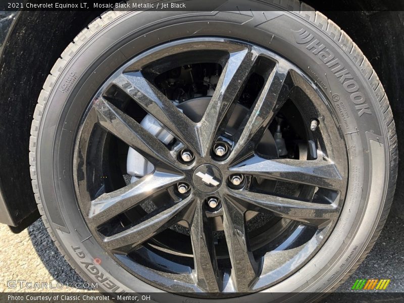 Mosaic Black Metallic / Jet Black 2021 Chevrolet Equinox LT