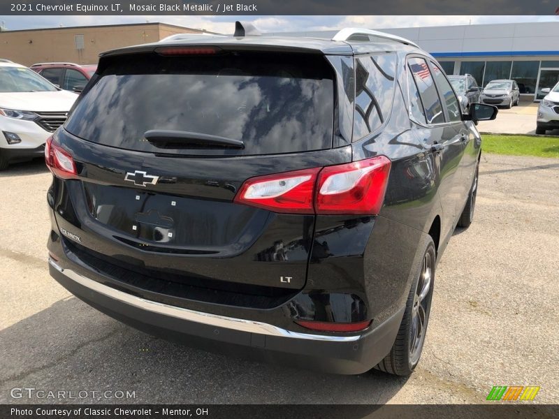 Mosaic Black Metallic / Jet Black 2021 Chevrolet Equinox LT