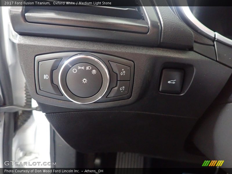 Oxford White / Medium Light Stone 2017 Ford Fusion Titanium