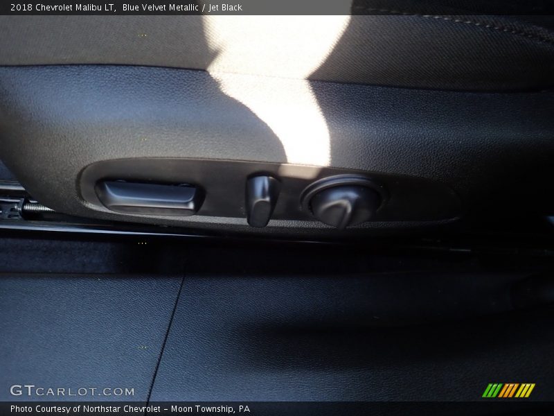 Blue Velvet Metallic / Jet Black 2018 Chevrolet Malibu LT