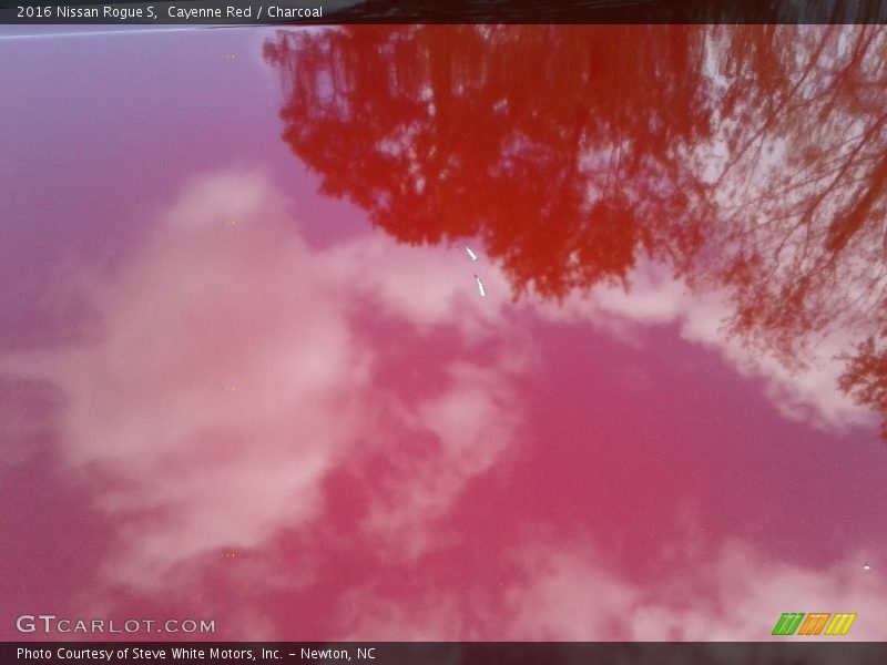 Cayenne Red / Charcoal 2016 Nissan Rogue S