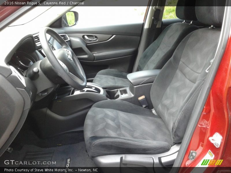 Cayenne Red / Charcoal 2016 Nissan Rogue S