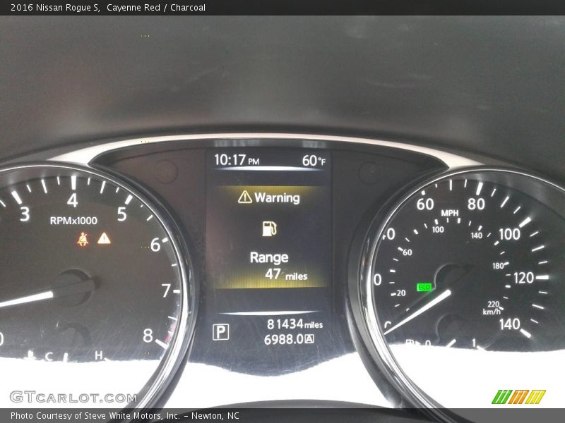 Cayenne Red / Charcoal 2016 Nissan Rogue S
