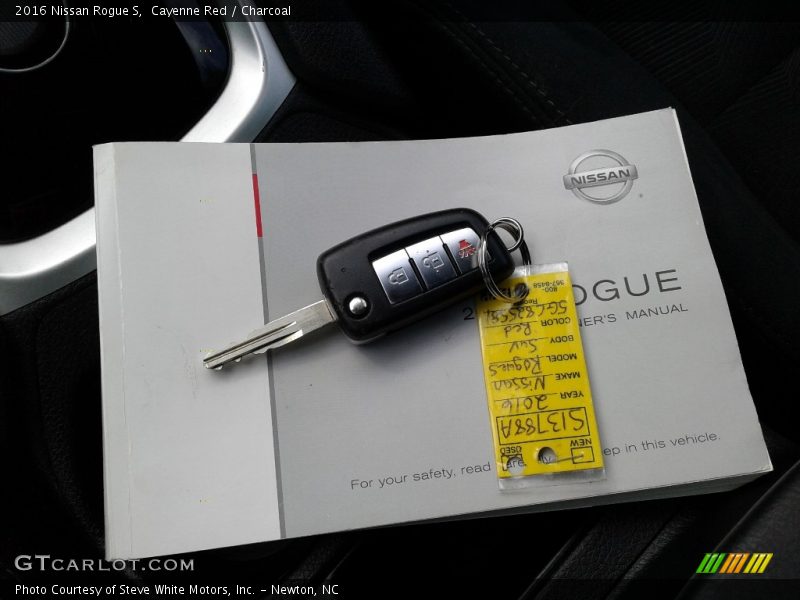 Cayenne Red / Charcoal 2016 Nissan Rogue S