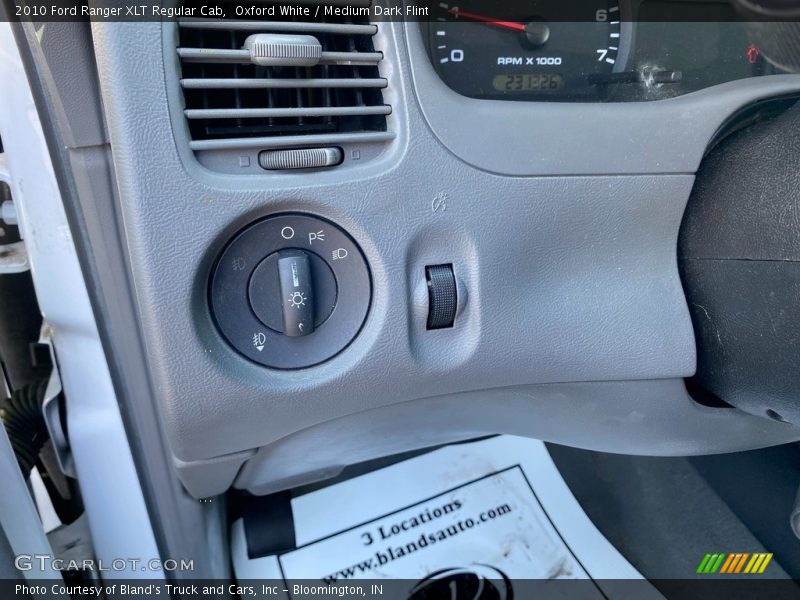 Oxford White / Medium Dark Flint 2010 Ford Ranger XLT Regular Cab