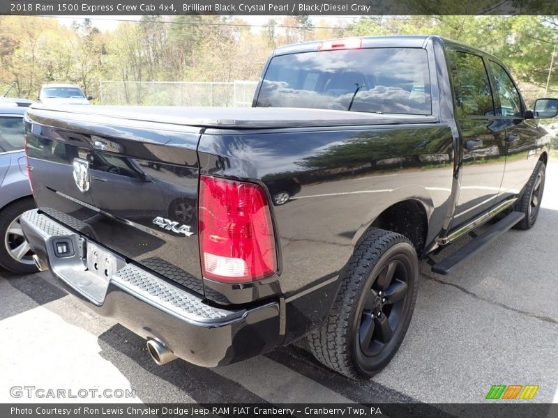 Brilliant Black Crystal Pearl / Black/Diesel Gray 2018 Ram 1500 Express Crew Cab 4x4