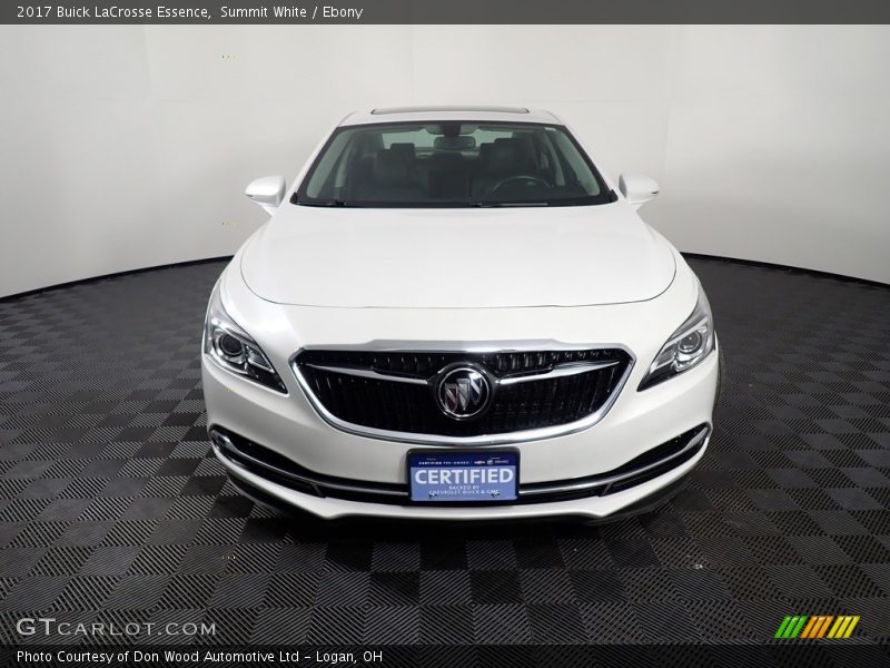 Summit White / Ebony 2017 Buick LaCrosse Essence