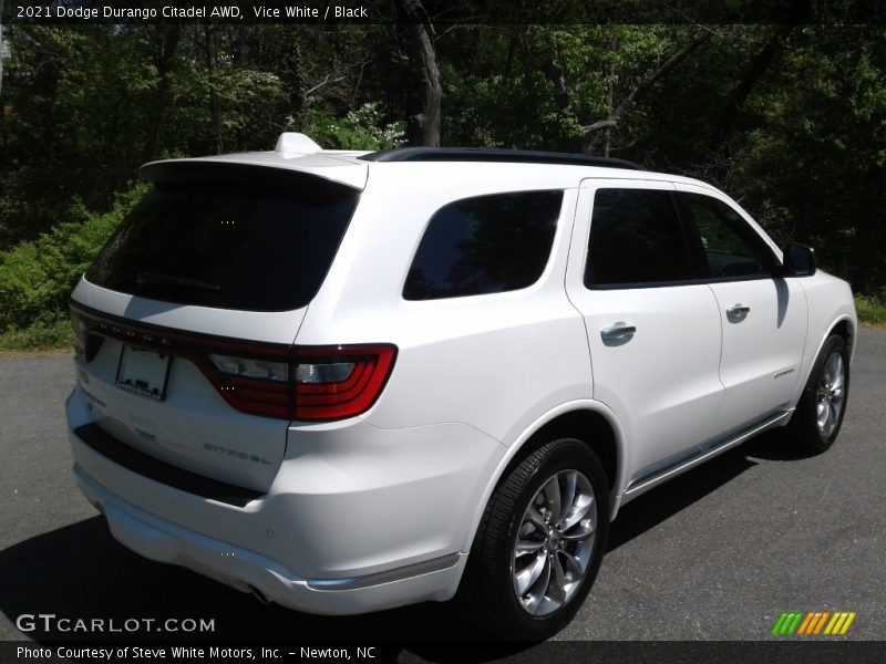 Vice White / Black 2021 Dodge Durango Citadel AWD