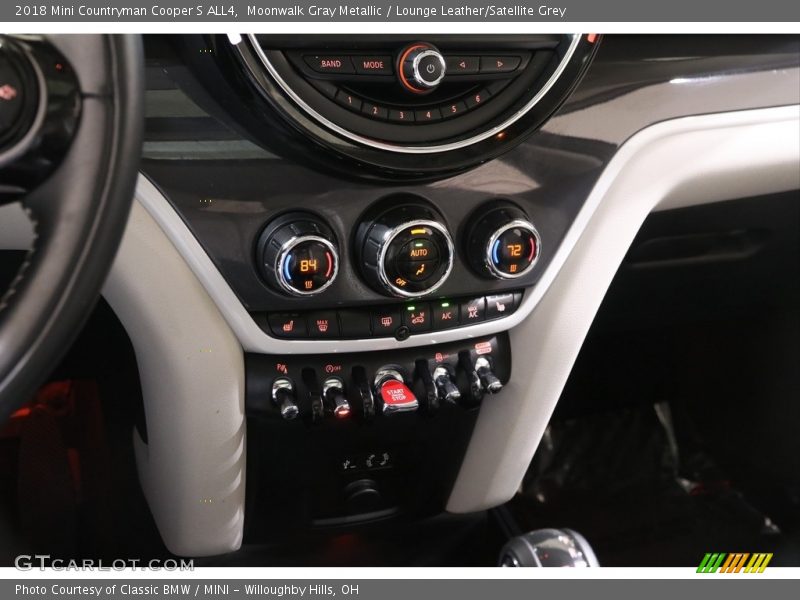 Moonwalk Gray Metallic / Lounge Leather/Satellite Grey 2018 Mini Countryman Cooper S ALL4