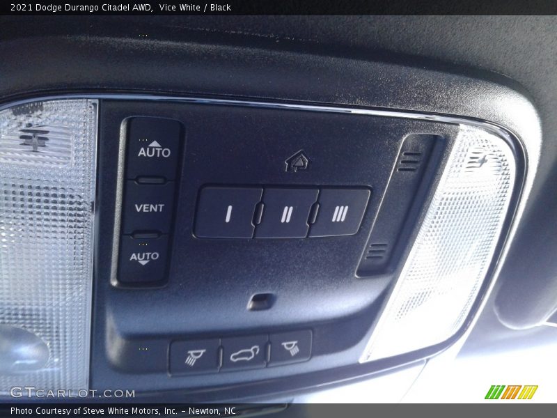 Vice White / Black 2021 Dodge Durango Citadel AWD