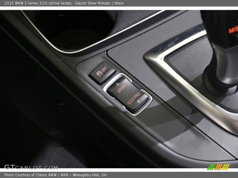 Glacier Silver Metallic / Black 2015 BMW 3 Series 320i xDrive Sedan
