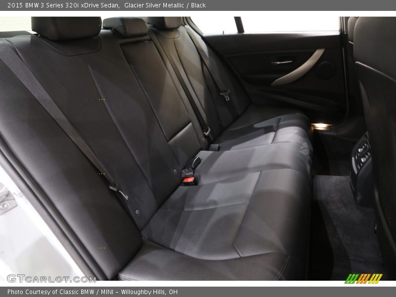 Glacier Silver Metallic / Black 2015 BMW 3 Series 320i xDrive Sedan