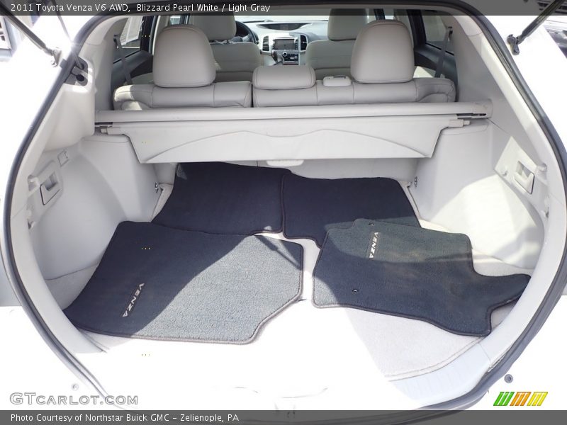 Blizzard Pearl White / Light Gray 2011 Toyota Venza V6 AWD