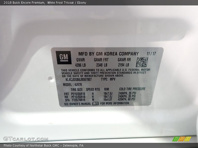White Frost Tricoat / Ebony 2018 Buick Encore Premium