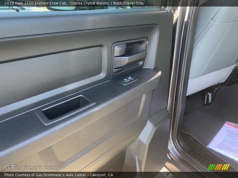 Granite Crystal Metallic / Black/Diesel Gray 2018 Ram 1500 Express Crew Cab