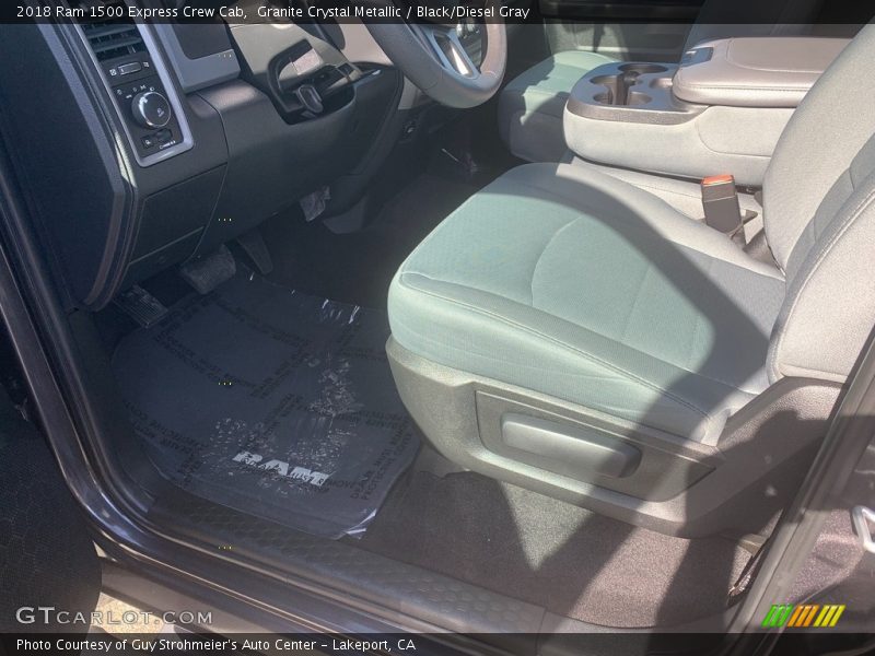 Granite Crystal Metallic / Black/Diesel Gray 2018 Ram 1500 Express Crew Cab