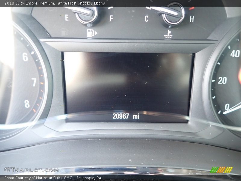 White Frost Tricoat / Ebony 2018 Buick Encore Premium