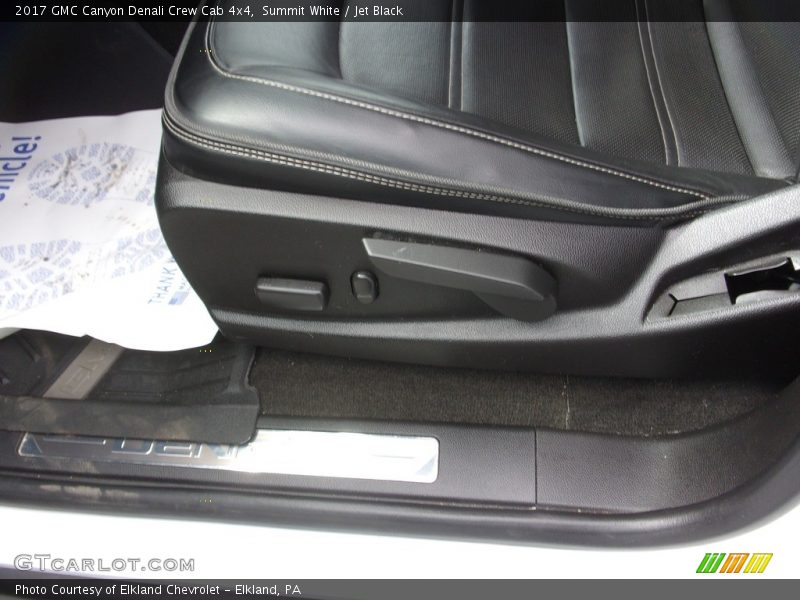 Summit White / Jet Black 2017 GMC Canyon Denali Crew Cab 4x4