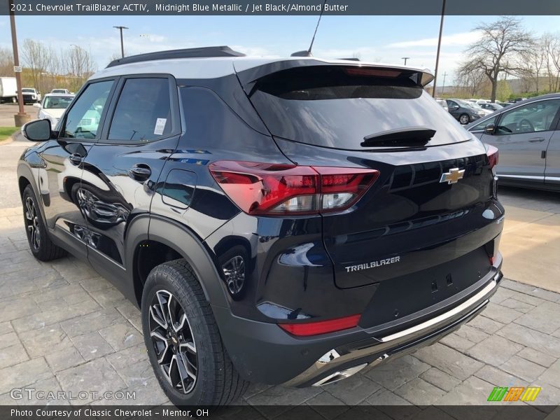 Midnight Blue Metallic / Jet Black/Almond Butter 2021 Chevrolet TrailBlazer ACTIV