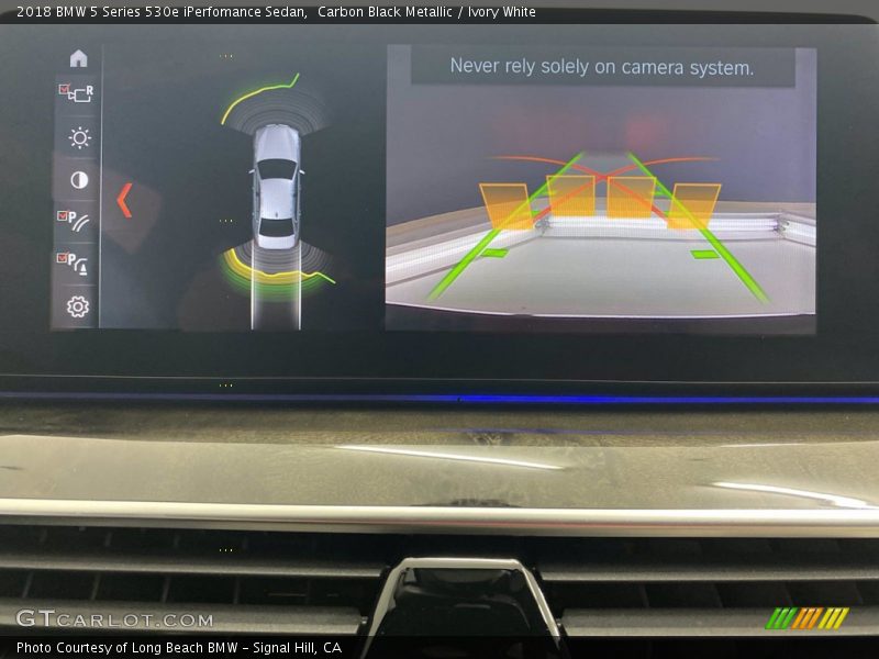 Carbon Black Metallic / Ivory White 2018 BMW 5 Series 530e iPerfomance Sedan