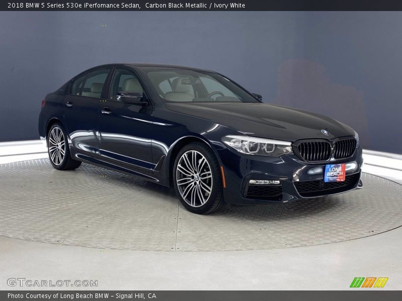Carbon Black Metallic / Ivory White 2018 BMW 5 Series 530e iPerfomance Sedan