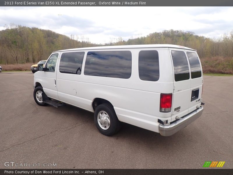 Oxford White / Medium Flint 2013 Ford E Series Van E350 XL Extended Passenger