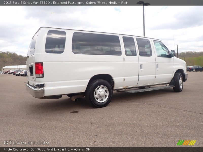 Oxford White / Medium Flint 2013 Ford E Series Van E350 XL Extended Passenger