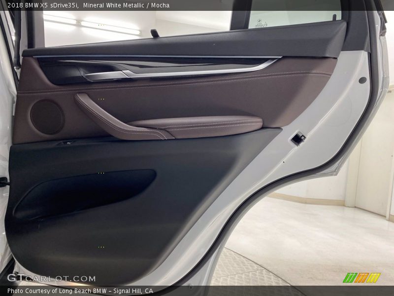 Mineral White Metallic / Mocha 2018 BMW X5 sDrive35i