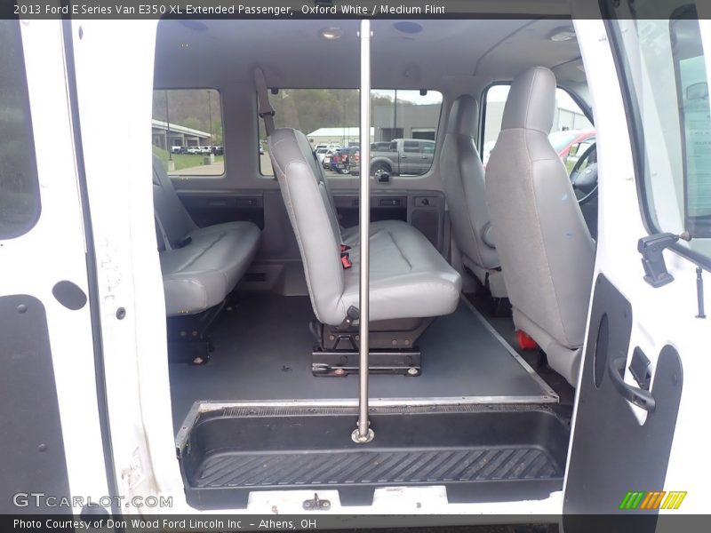 Oxford White / Medium Flint 2013 Ford E Series Van E350 XL Extended Passenger