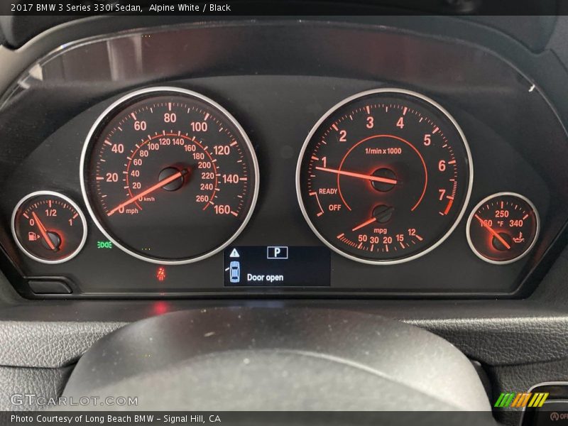 Alpine White / Black 2017 BMW 3 Series 330i Sedan