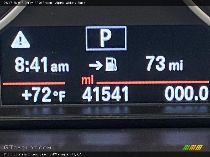 Alpine White / Black 2017 BMW 3 Series 330i Sedan