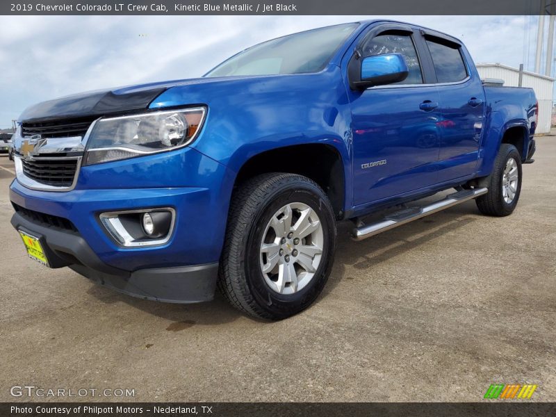 Front 3/4 View of 2019 Colorado LT Crew Cab