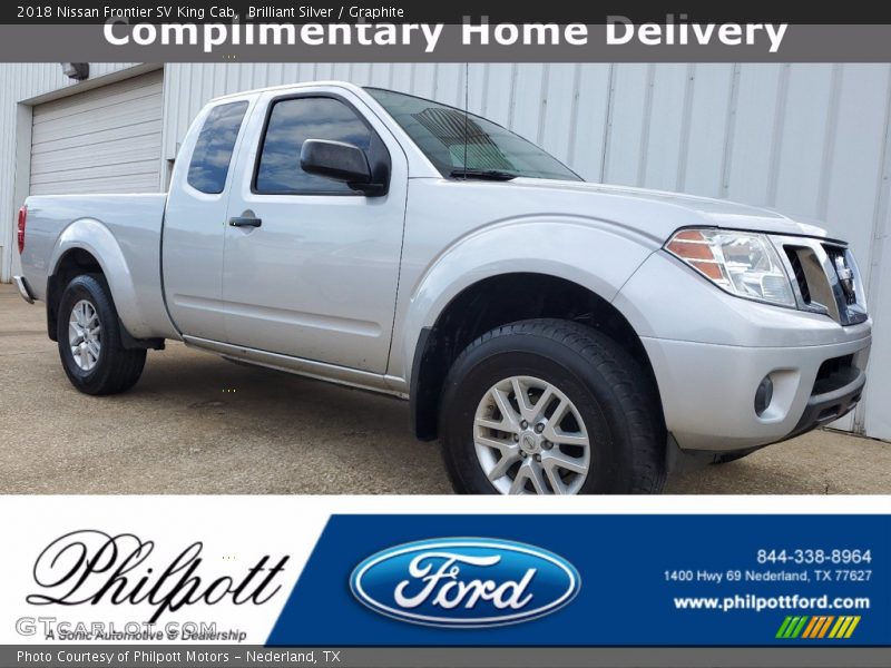 Brilliant Silver / Graphite 2018 Nissan Frontier SV King Cab