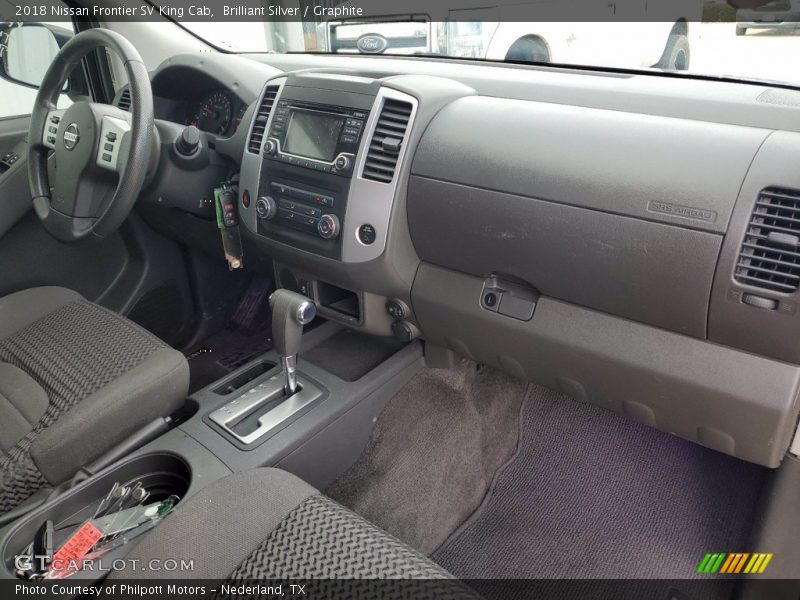 Brilliant Silver / Graphite 2018 Nissan Frontier SV King Cab