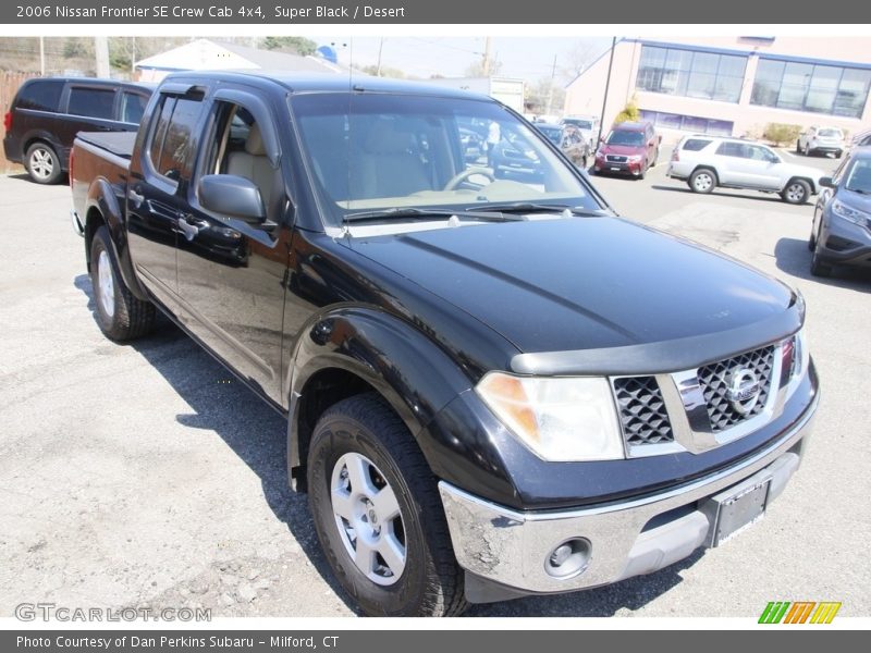 Super Black / Desert 2006 Nissan Frontier SE Crew Cab 4x4