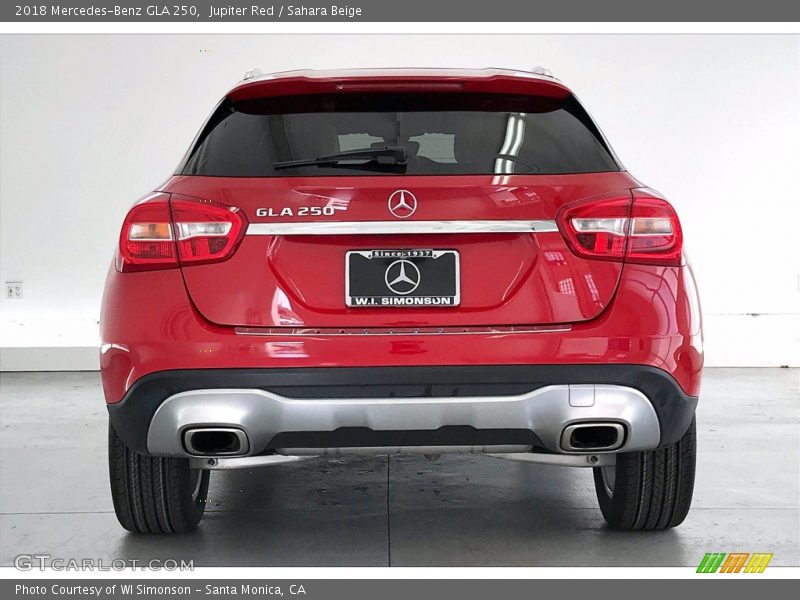 Jupiter Red / Sahara Beige 2018 Mercedes-Benz GLA 250